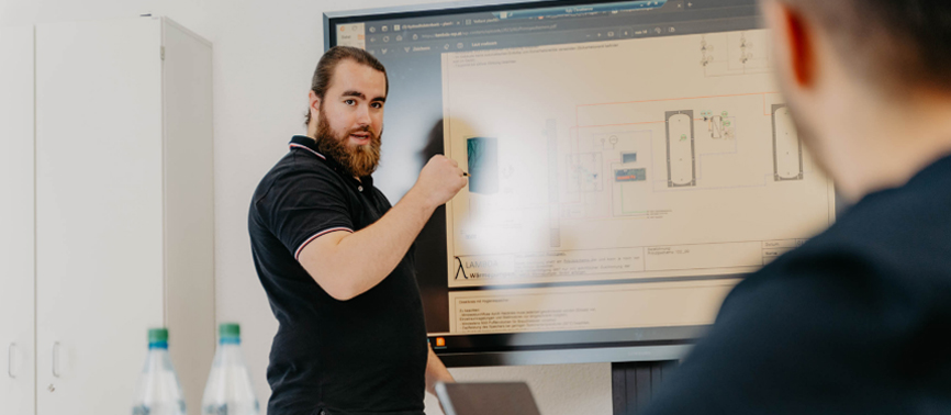 besprechung-team-lorenz-egly